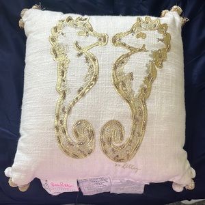 COPY - Lilly Pulitzer x Pottery Barn decorative pillow